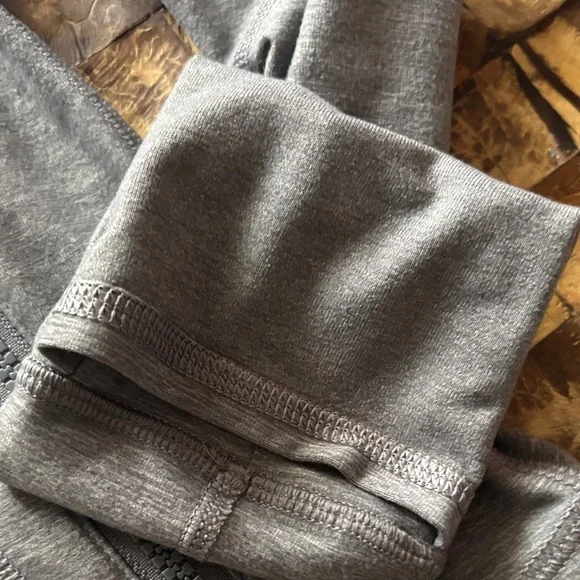 lululemon athletica Women's Gray Utility Jacket - Picture 4 of 5